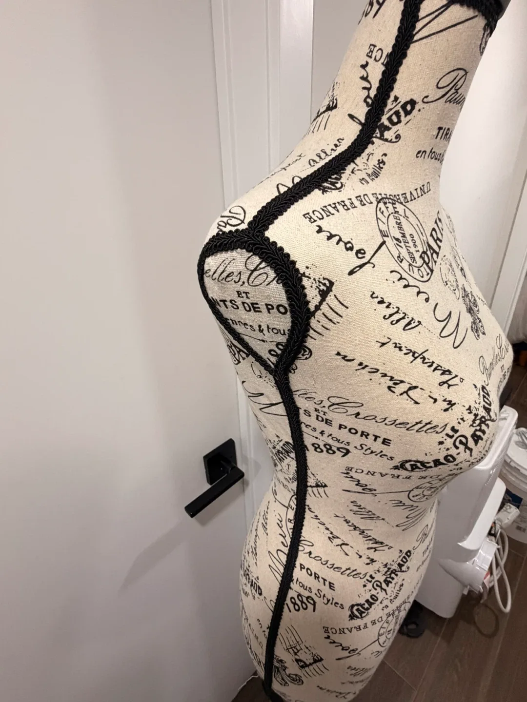 Decorative Mannequin with Paris Print image indicator(2)