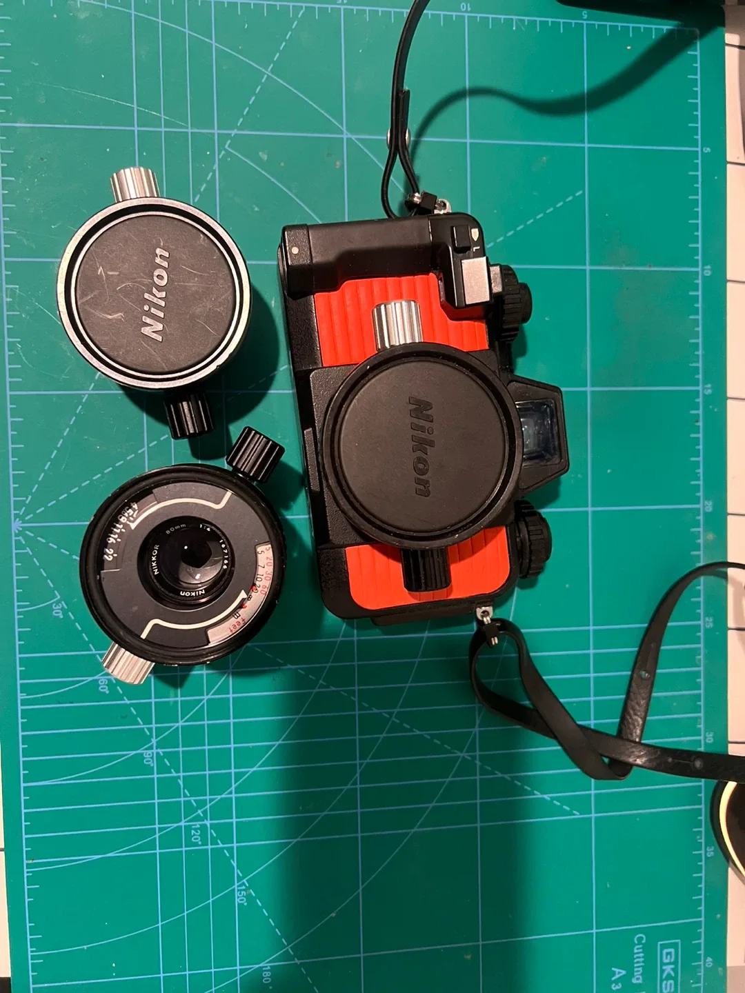 Nikonos V Camera & Lenses image indicator(2)