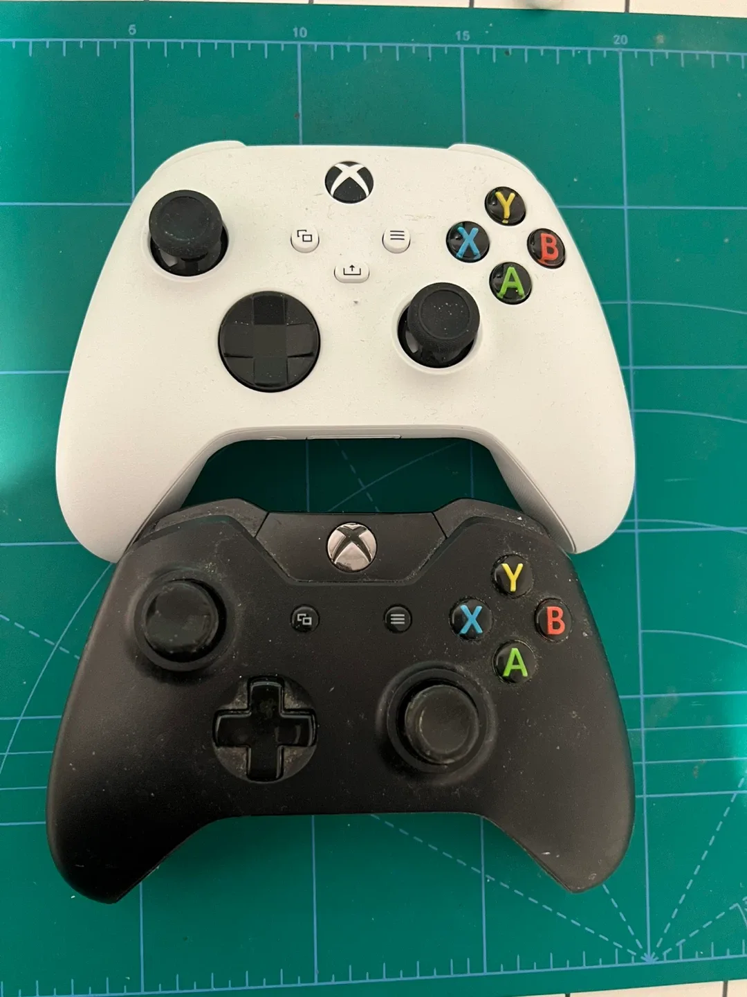 Xbox Wireless Controllers - Black and White