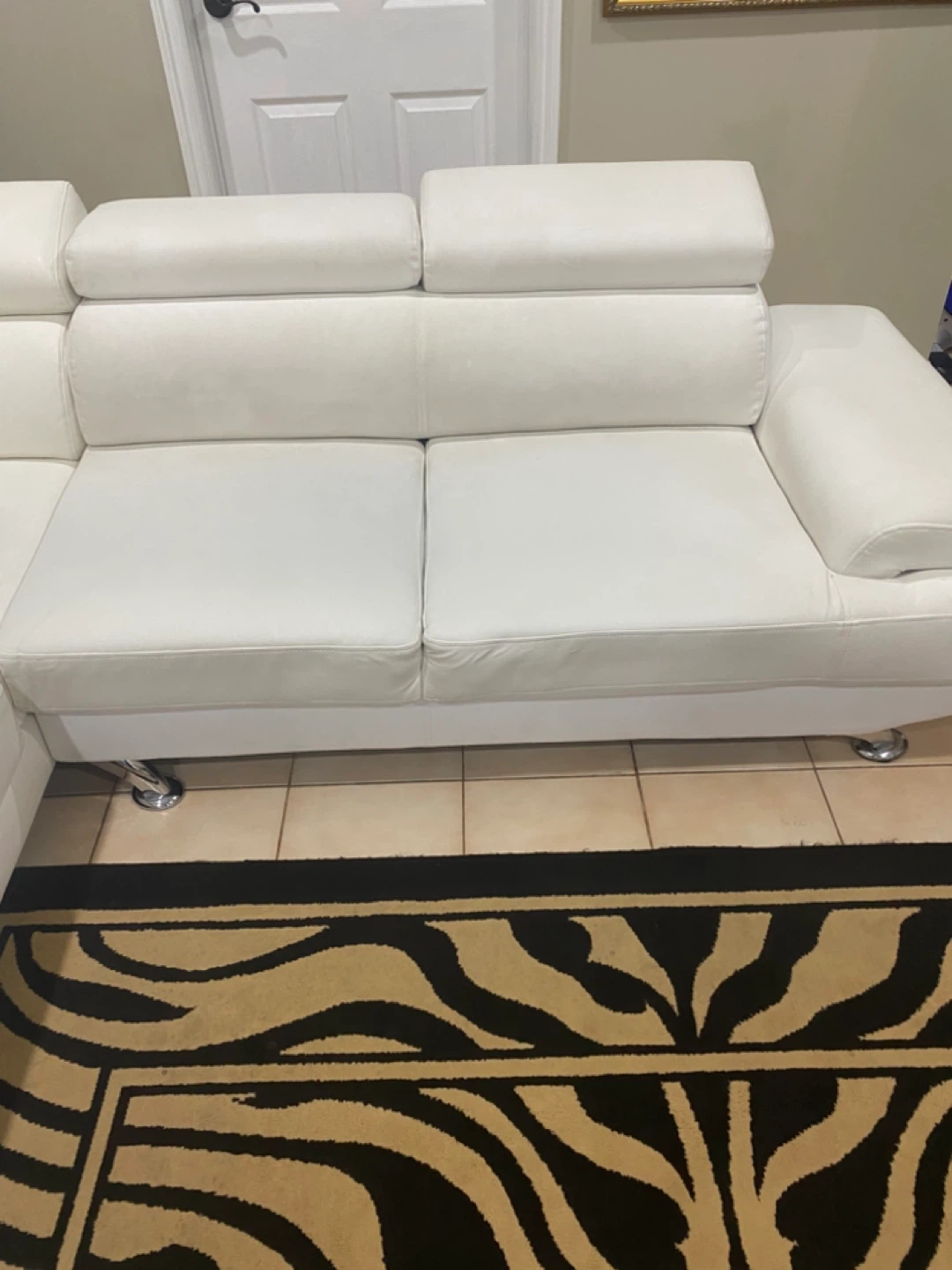 White Leather Sectional Sofa - photo 5