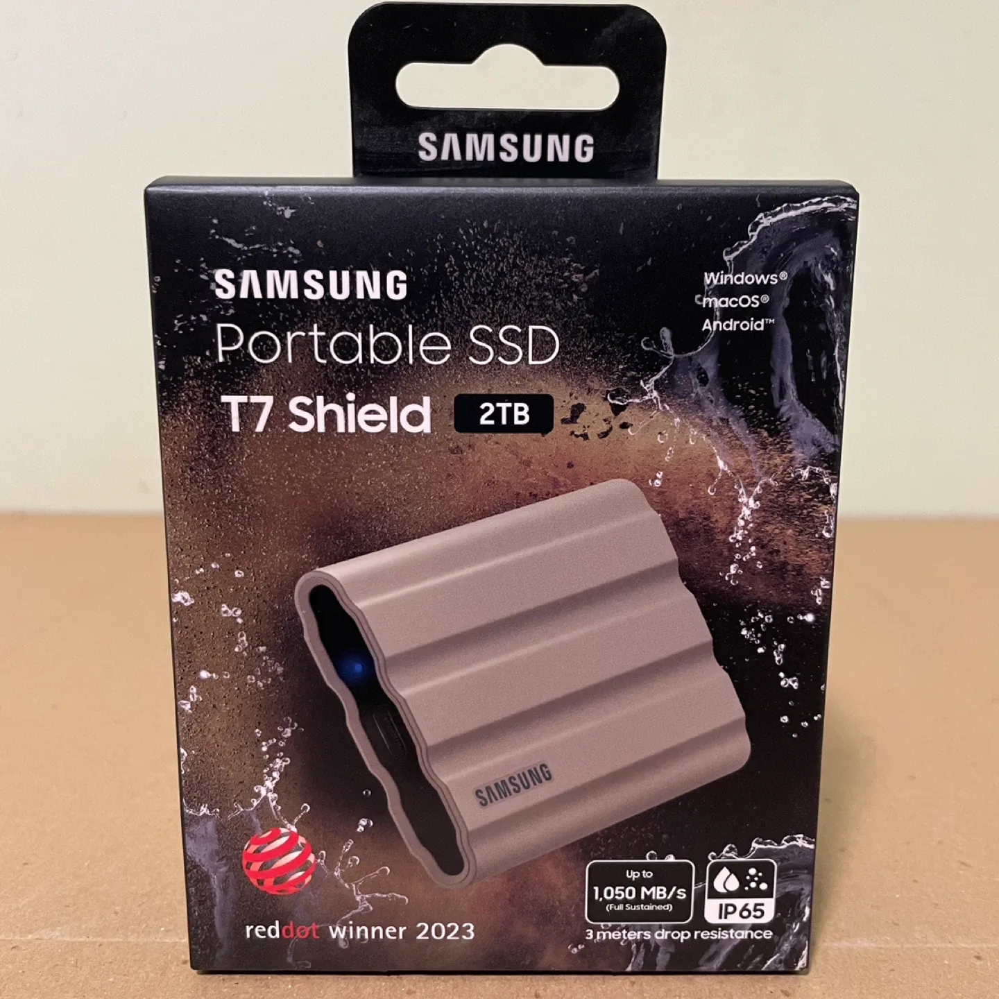 Samsung T7 Shield 2TB Portable SSD (NEW SEALED) image indicator(3)