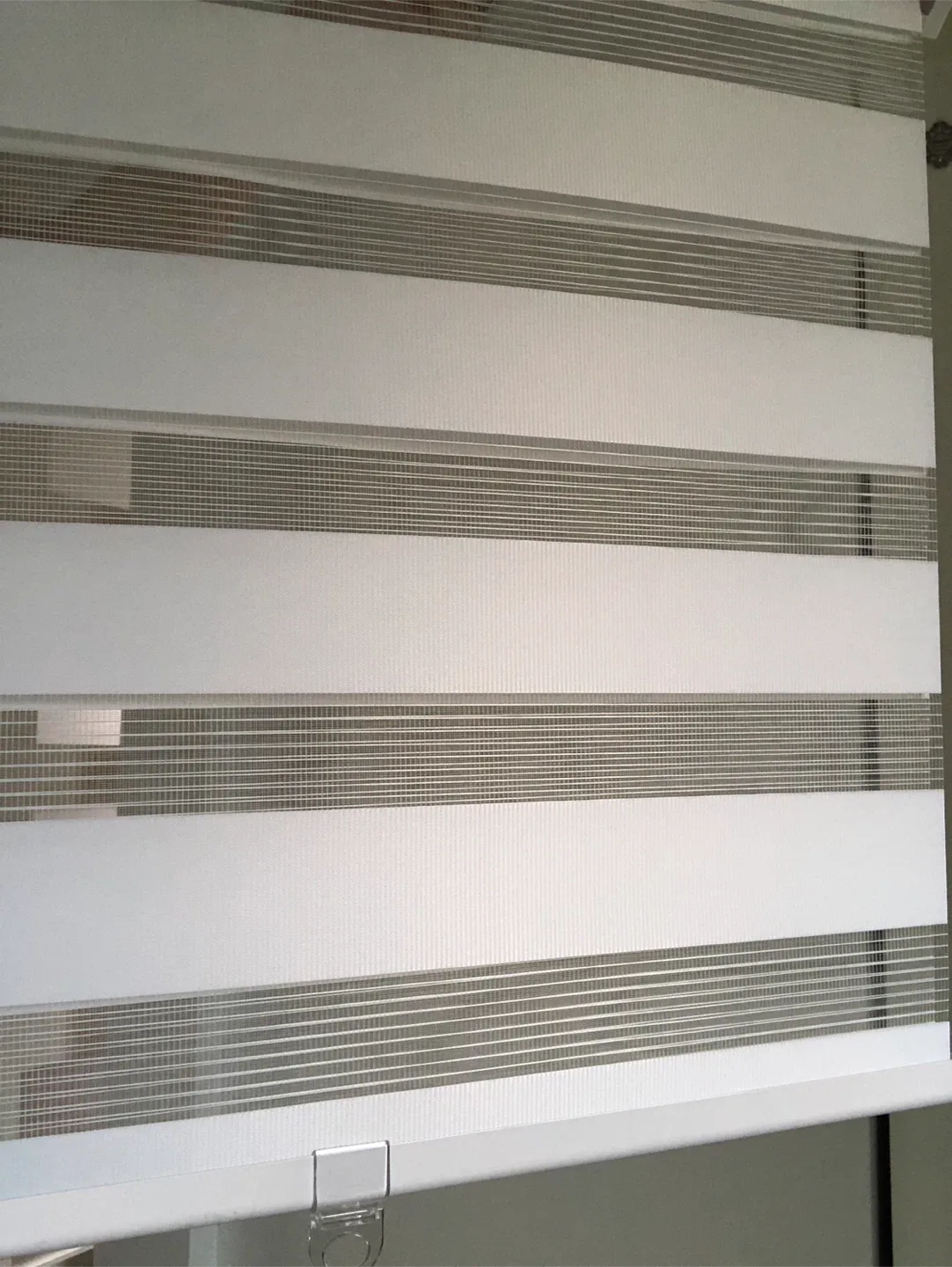 White Zebra Roller Blind - 60 inches image indicator(2)