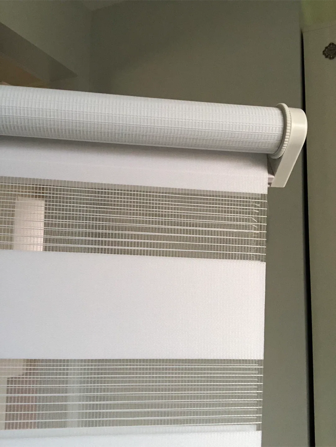 White Zebra Roller Blind - 60 inches