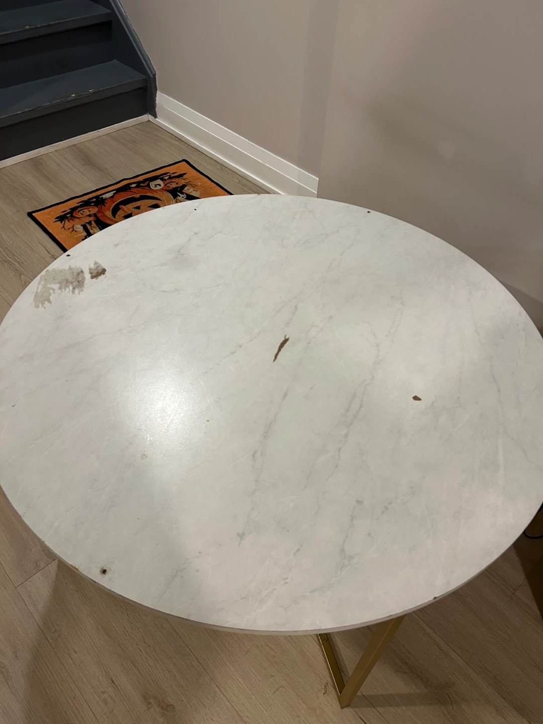 Round Coffee Table - White Marble Top, Gold Legs - photo 3
