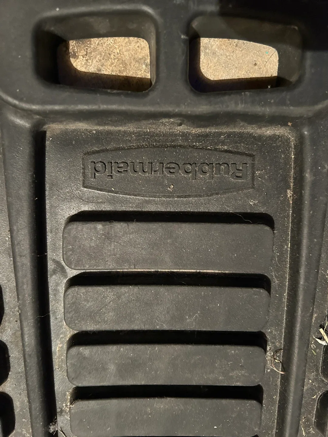 Rubbermaid Black Car Floor Mats - Pair