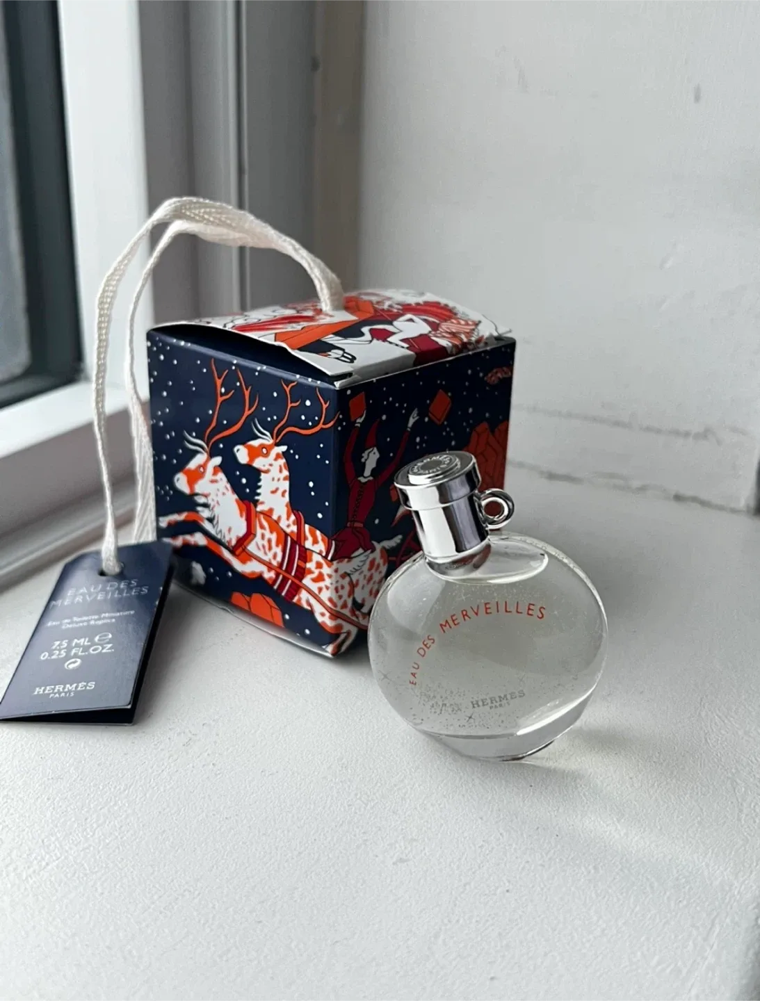 Hermès Eau des Merveilles 7.5 mL EDT Perfume image indicator(5)