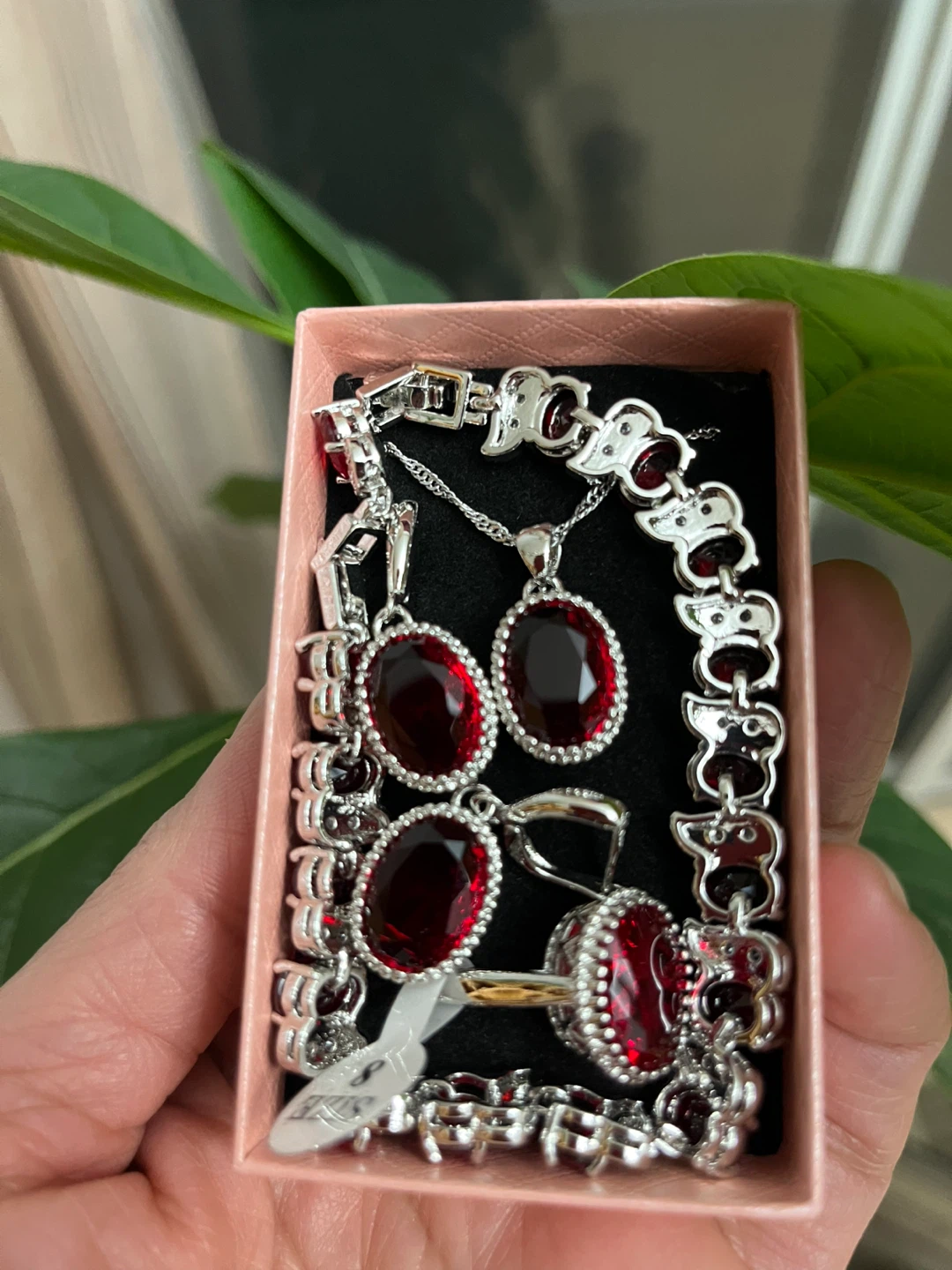 Red zircon Stone Jewellery Set - Ring Size 8