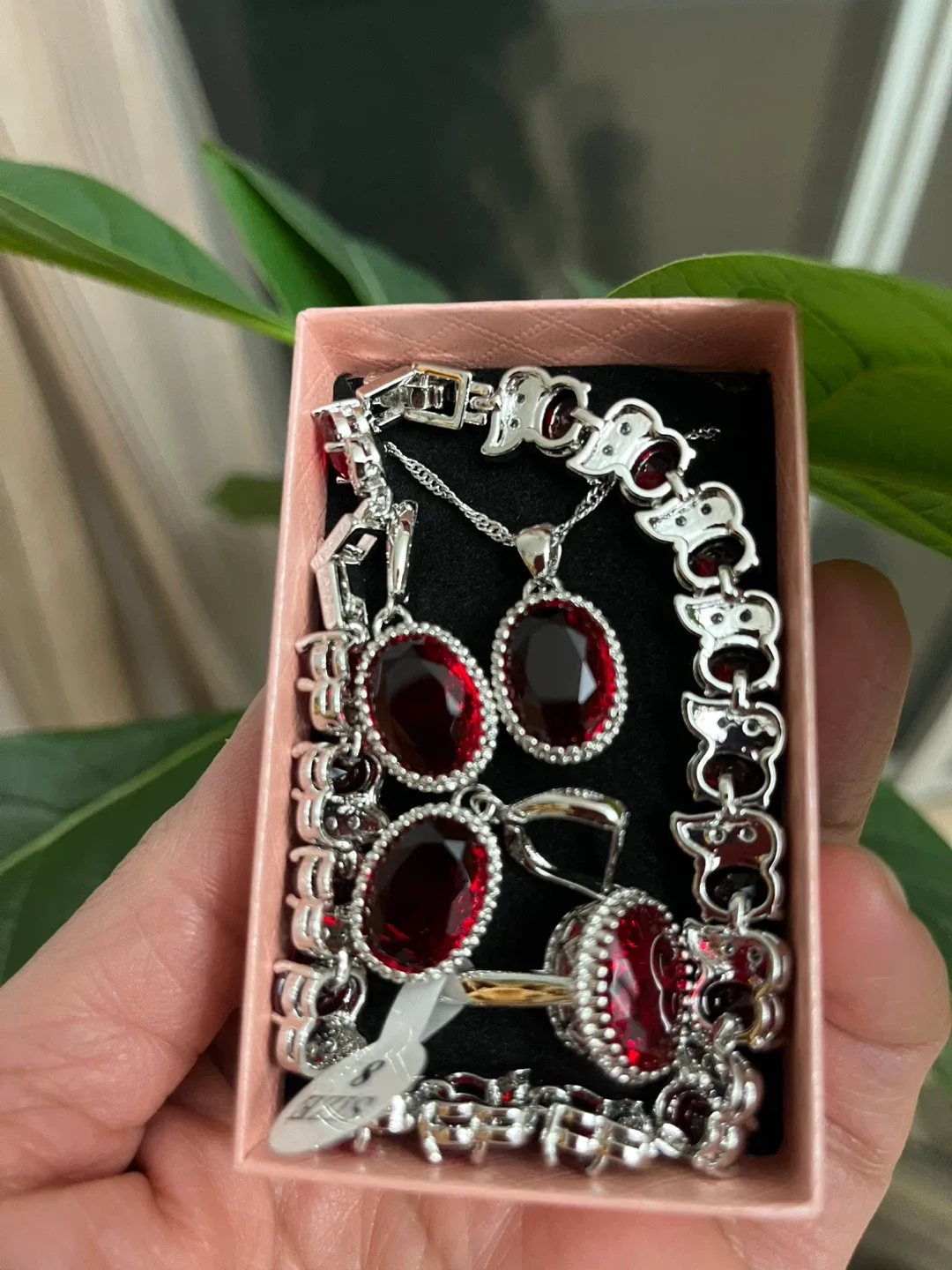 Red zircon Stone Jewellery Set - Ring Size 8