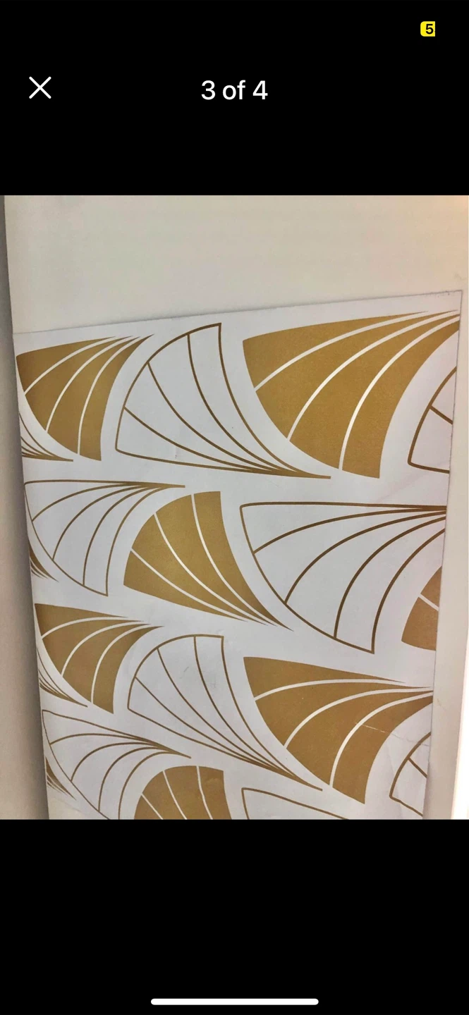 Large roll of Gold & white wallpaper - photo 3