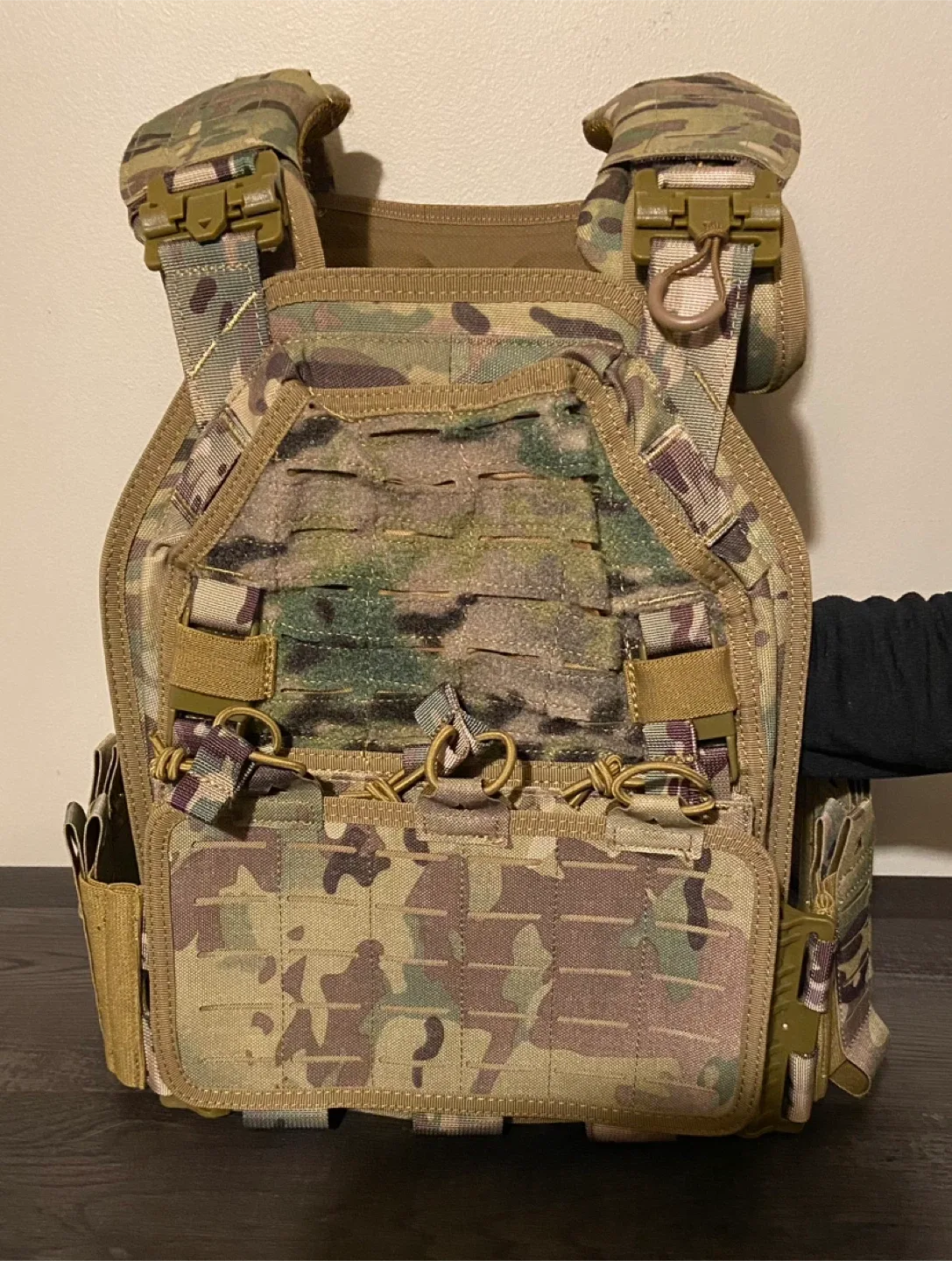 Tactical Vest for Men Quick Release Adjustable Airsoft Vest