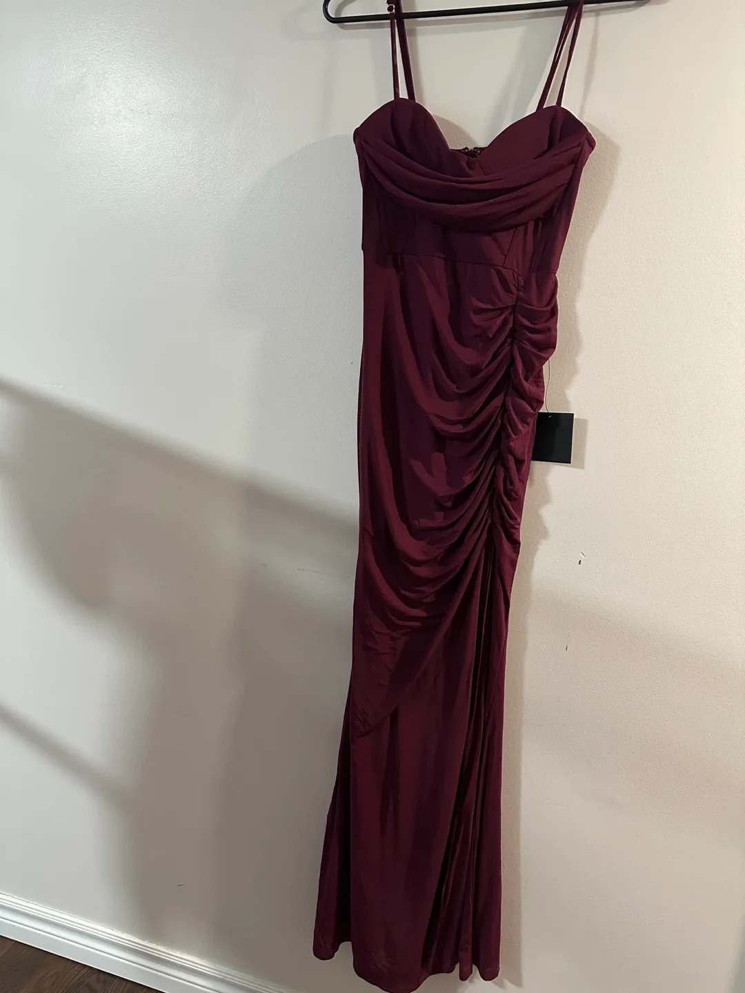 Lulus Burgundy Maxi Dress (unworn) size S