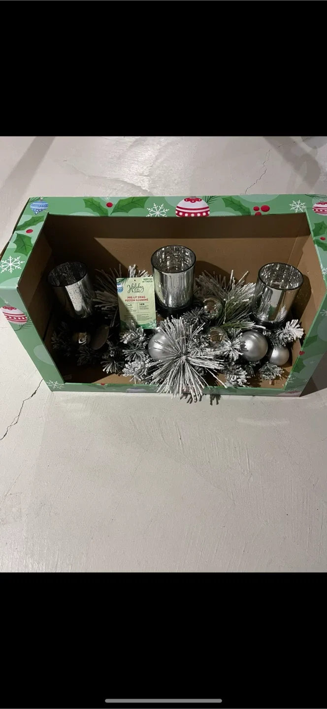 Holiday Living 28-in Silver Flocked Centerpiece image indicator(3)