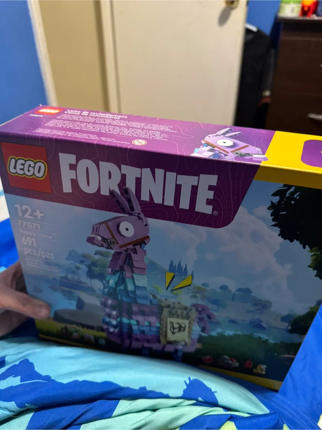 LEGO Fortnite Supply Llama Set image indicator(2)