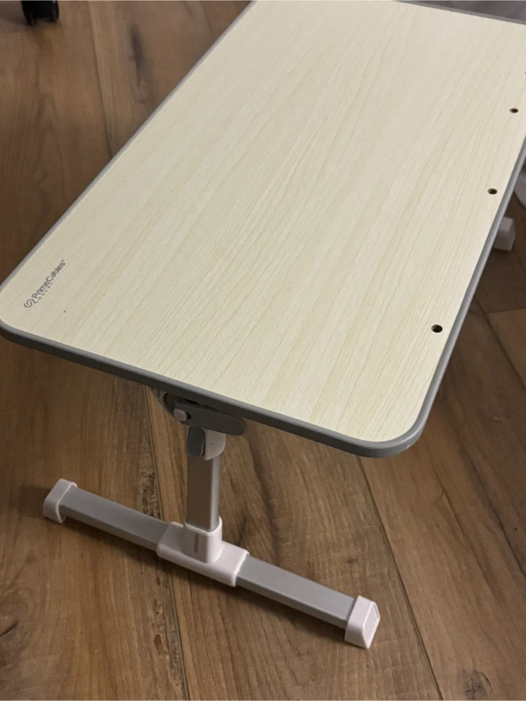 Prime Cables Adjustable Laptop Bed Desk image indicator(3)