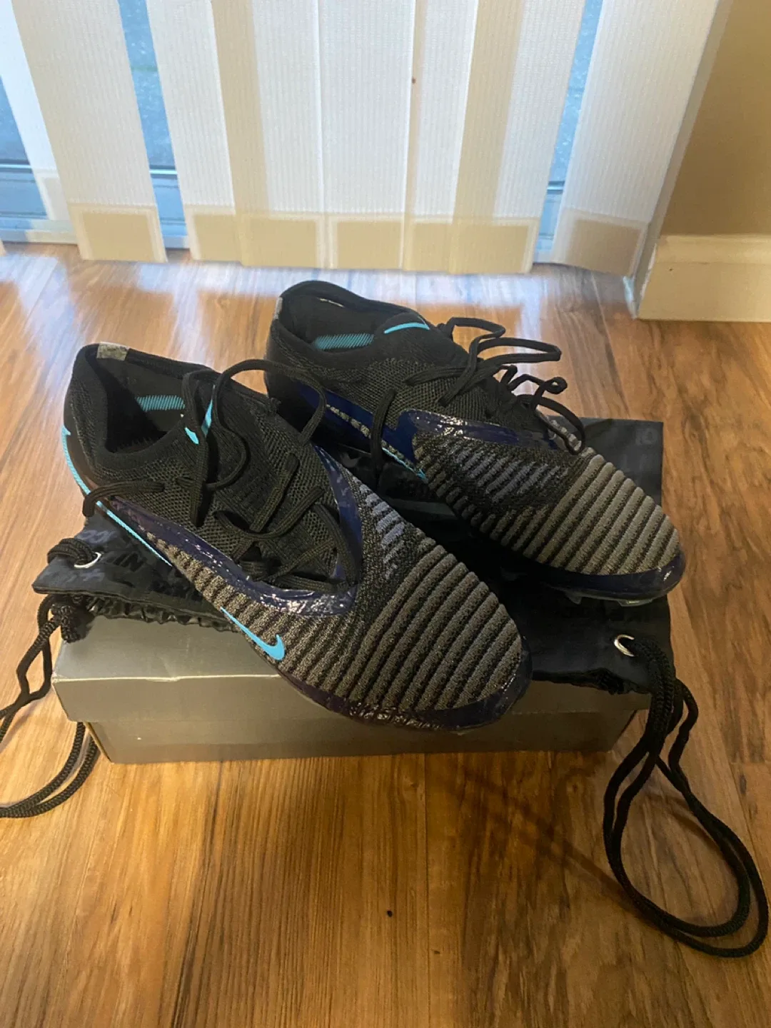 Nike phantom 6 fg elite low image indicator(3)