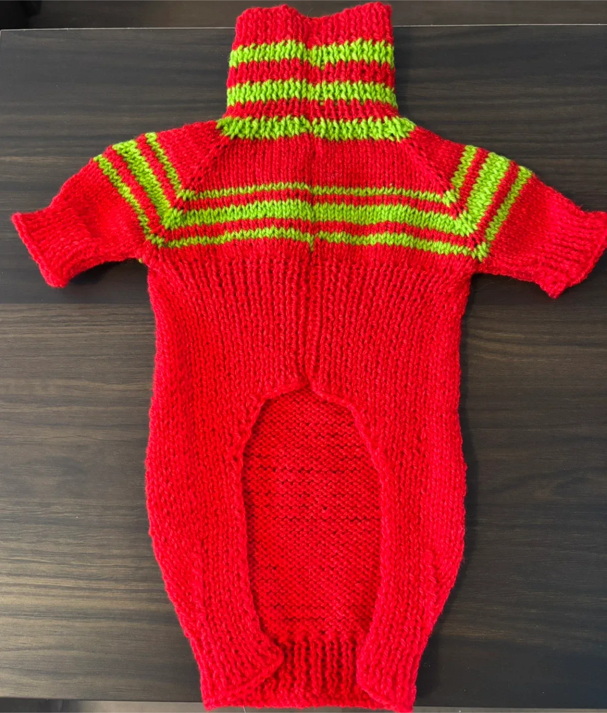 Hand-Knitted Dog Sweater - Red & Green image indicator(2)