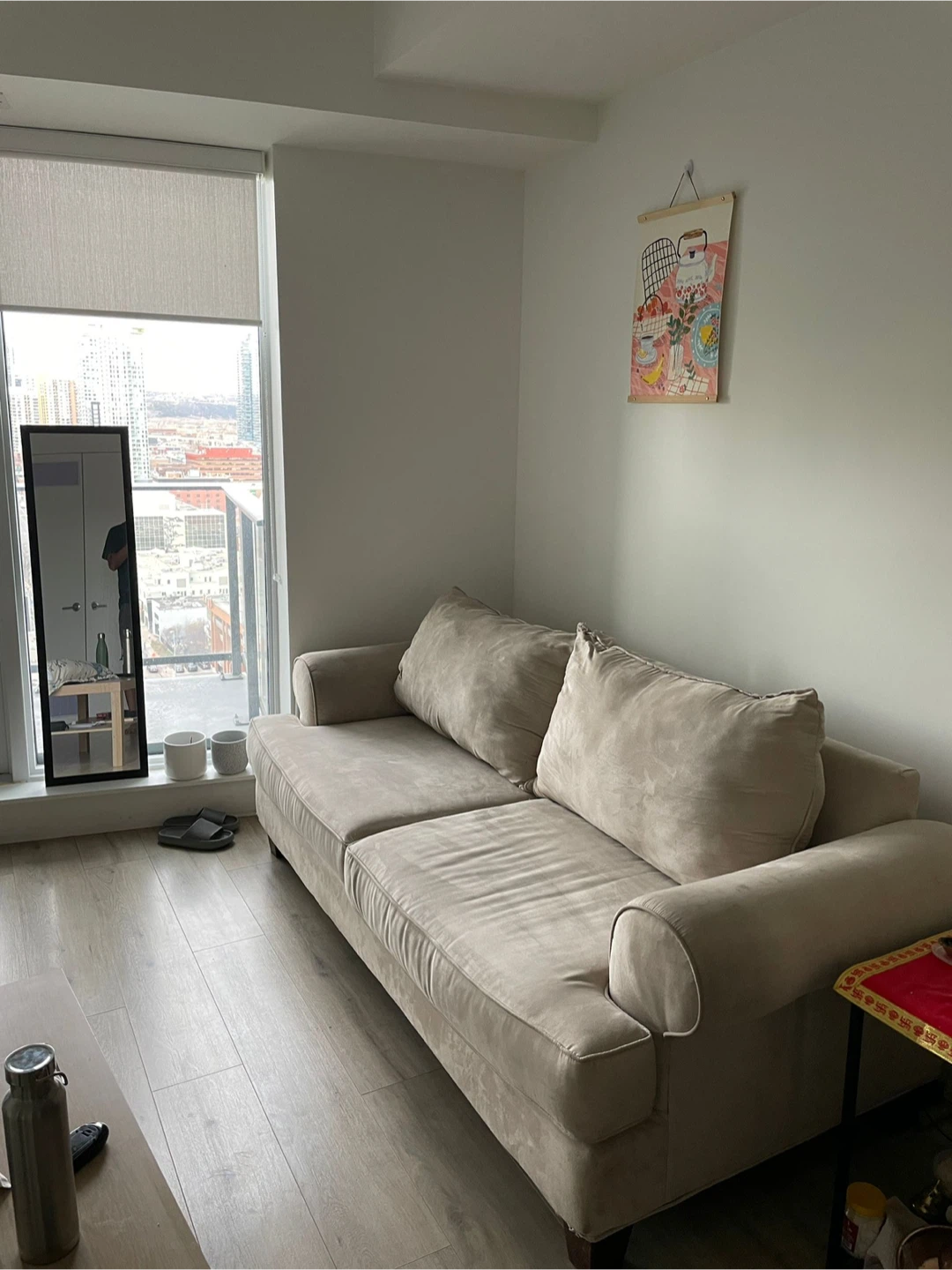 Beige Sofa - Good condition! - photo 4