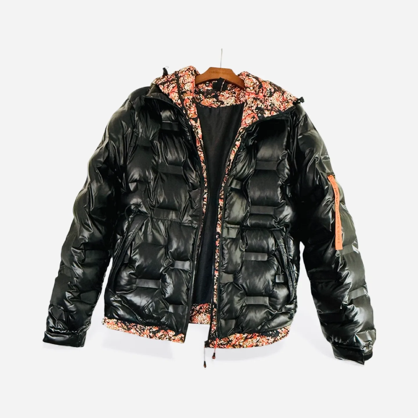 Ellesse Reversible Puffer Jacket – Black & Floral – Size M