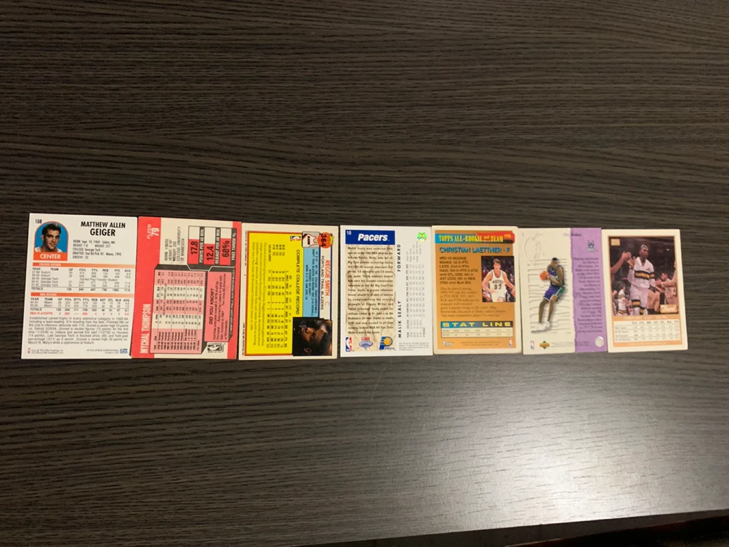 Vintage Basketball Trading Cards image indicator(2)