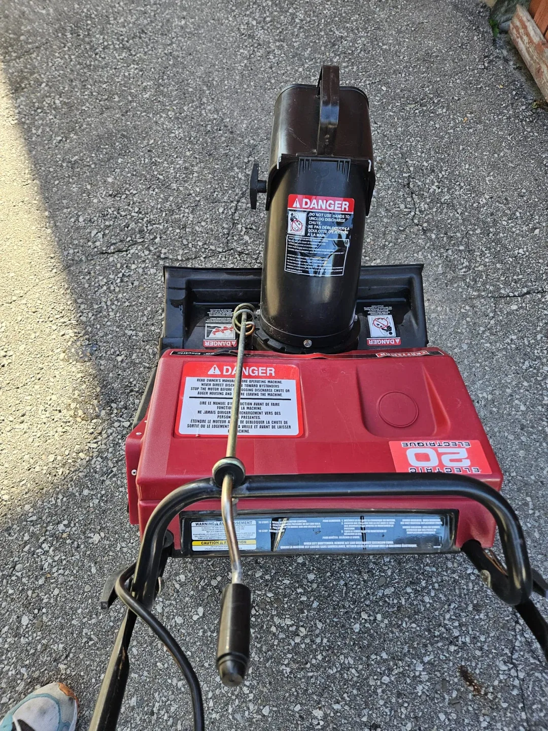 Craftsman 20" Electric Snow Blower image indicator(2)