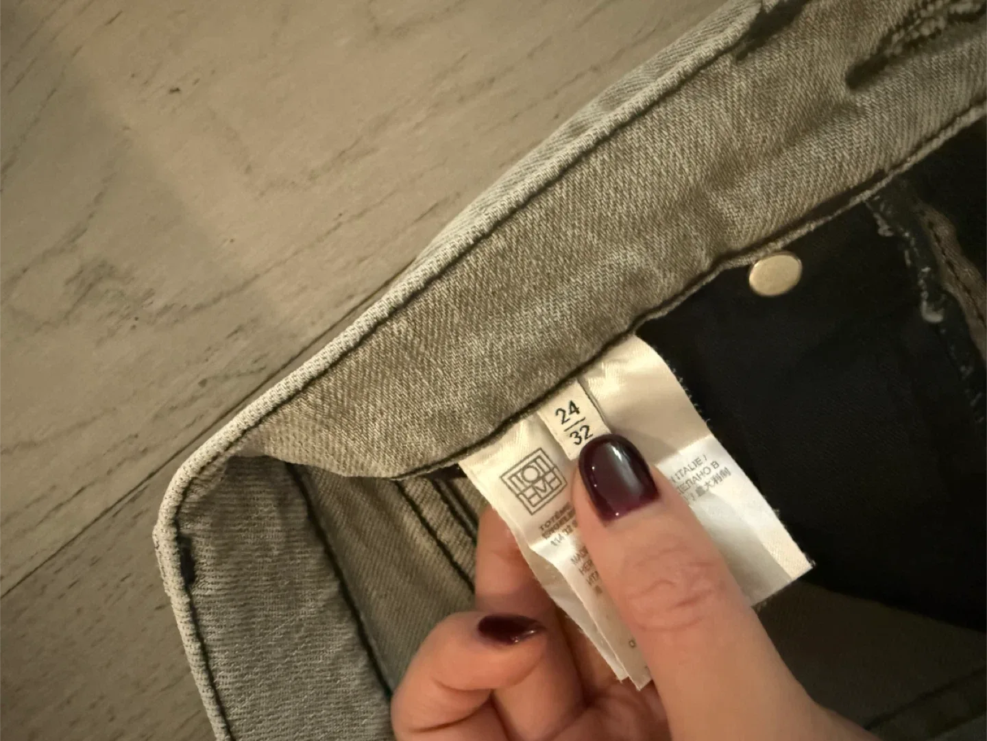 TOTEME Jeans Size 24/32 image indicator(3)