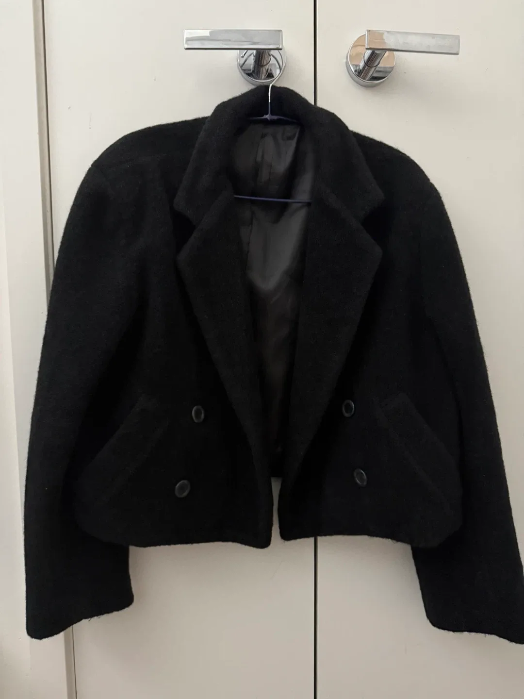 Black Cropped Blazer - Size Small