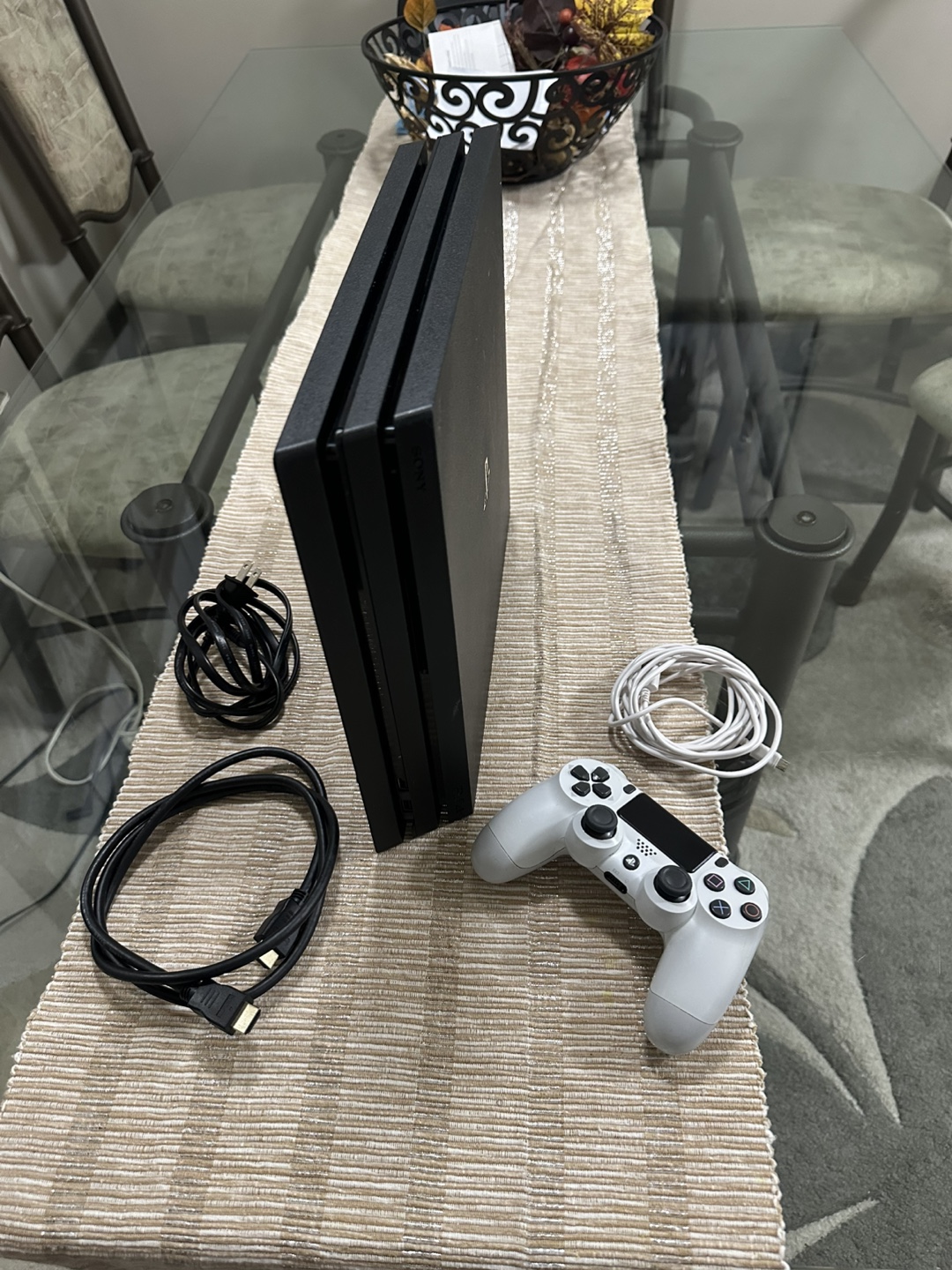 PlayStation 4 Pro (1TB) – Like New Condition - photo 2