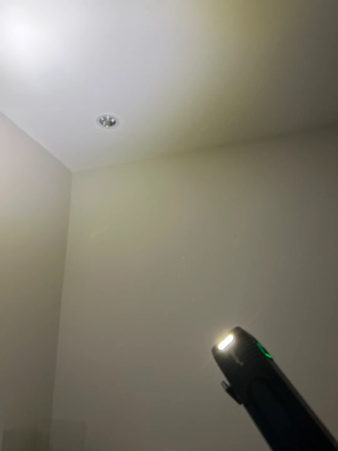 Knog Binder 600 lumen bike light image indicator(4)