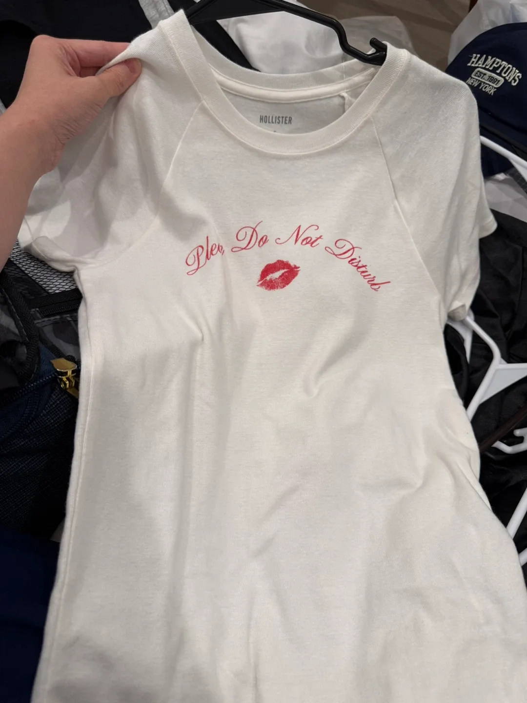 Hollister White Graphic Tee - Size Small