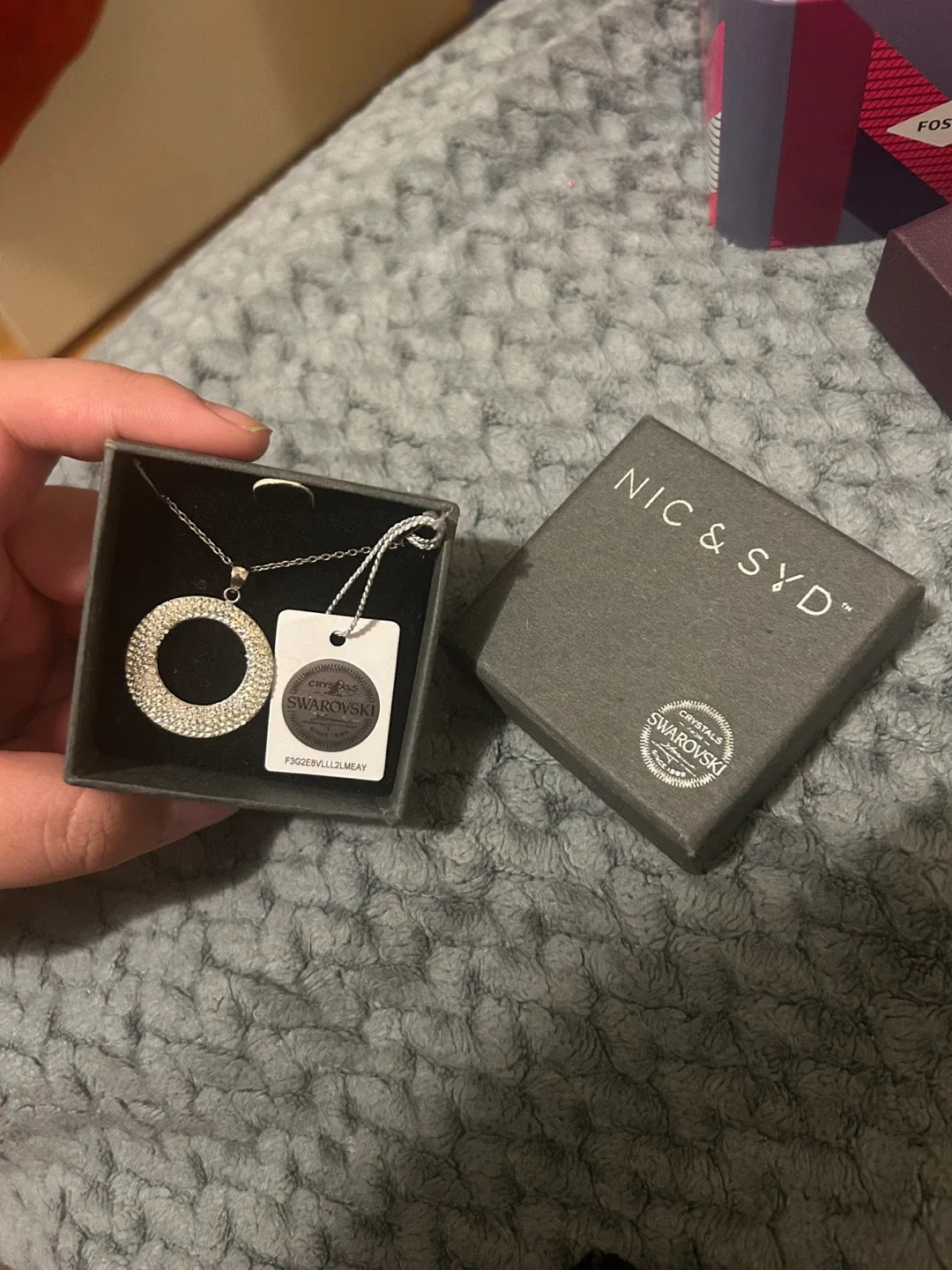 NIC & SYD Swarovski Necklace image indicator(2)