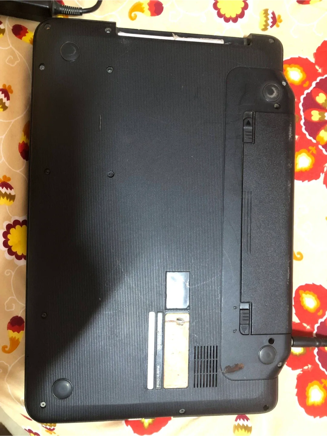 Dell Laptop - Black image indicator(2)
