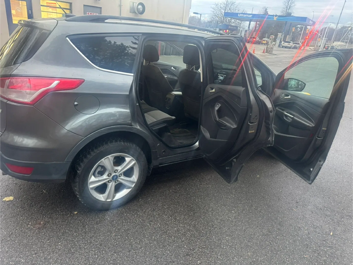 2013 Ford Escape - Grey SUV image indicator(10)