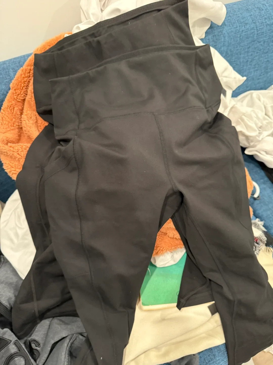 Heat Keep Cool Black Leggings - Size Small