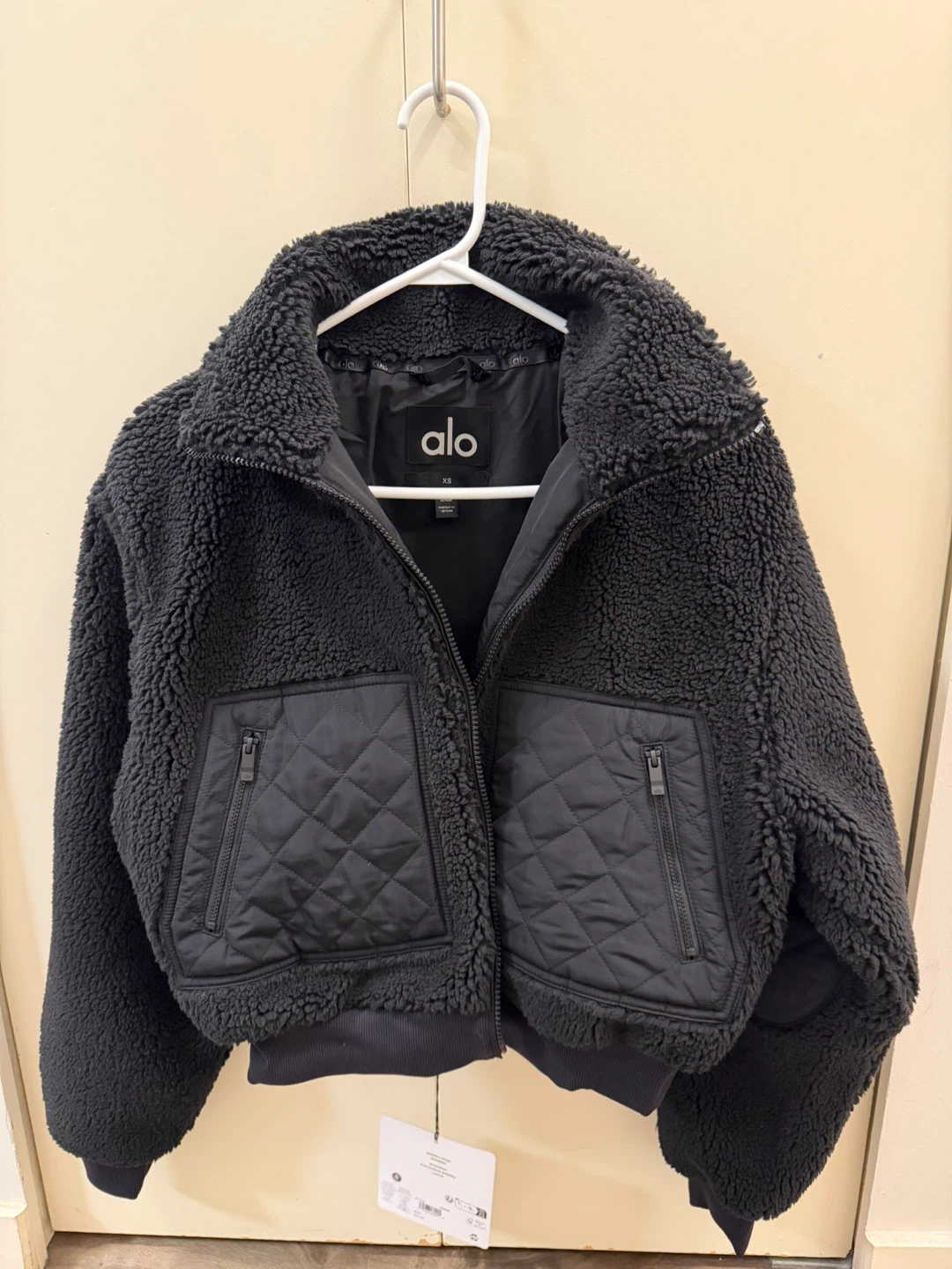 ALO Sherpa Edge Bomber Jacket Back - Size XS - photo 3