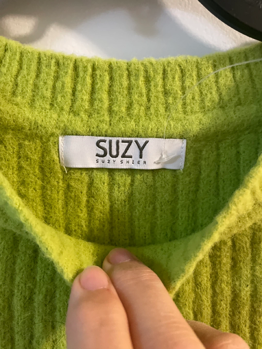 Like new Suzy Shier Knit Sweater - Size L/G - Green - photo 2