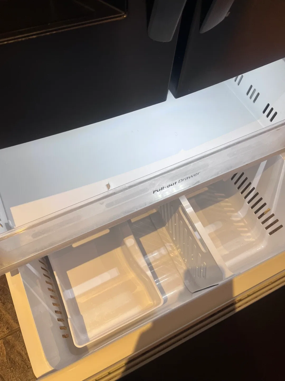 LG Black Stainless Steel Refrigerator image indicator(7)