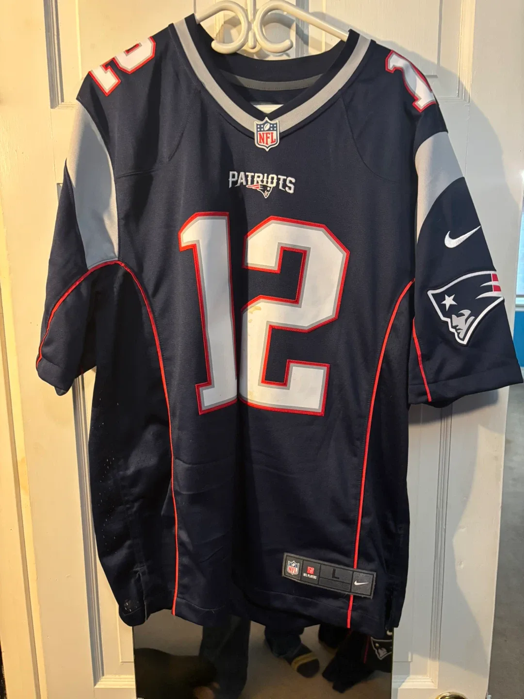 Nike Patriots Brady #12 Jersey - Size L image indicator(4)