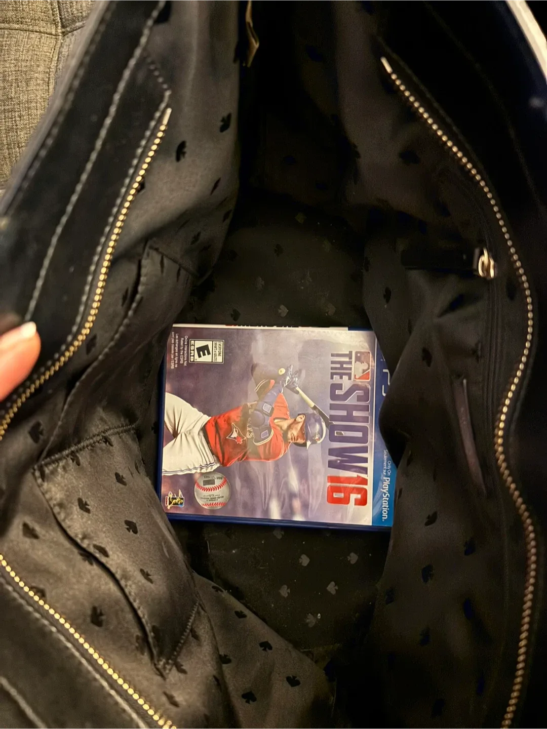 Kate Spade Black Tote Bag image indicator(2)