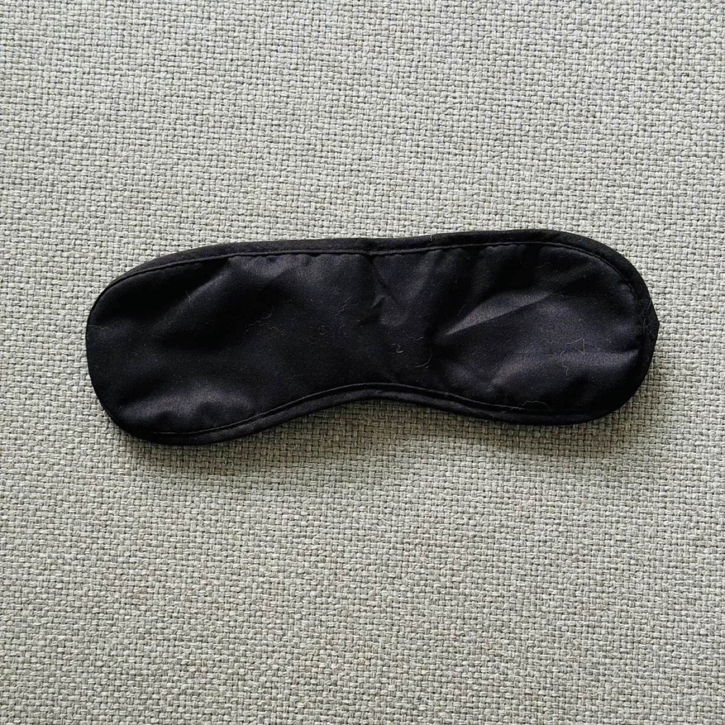 Black Sleep Mask image indicator(3)