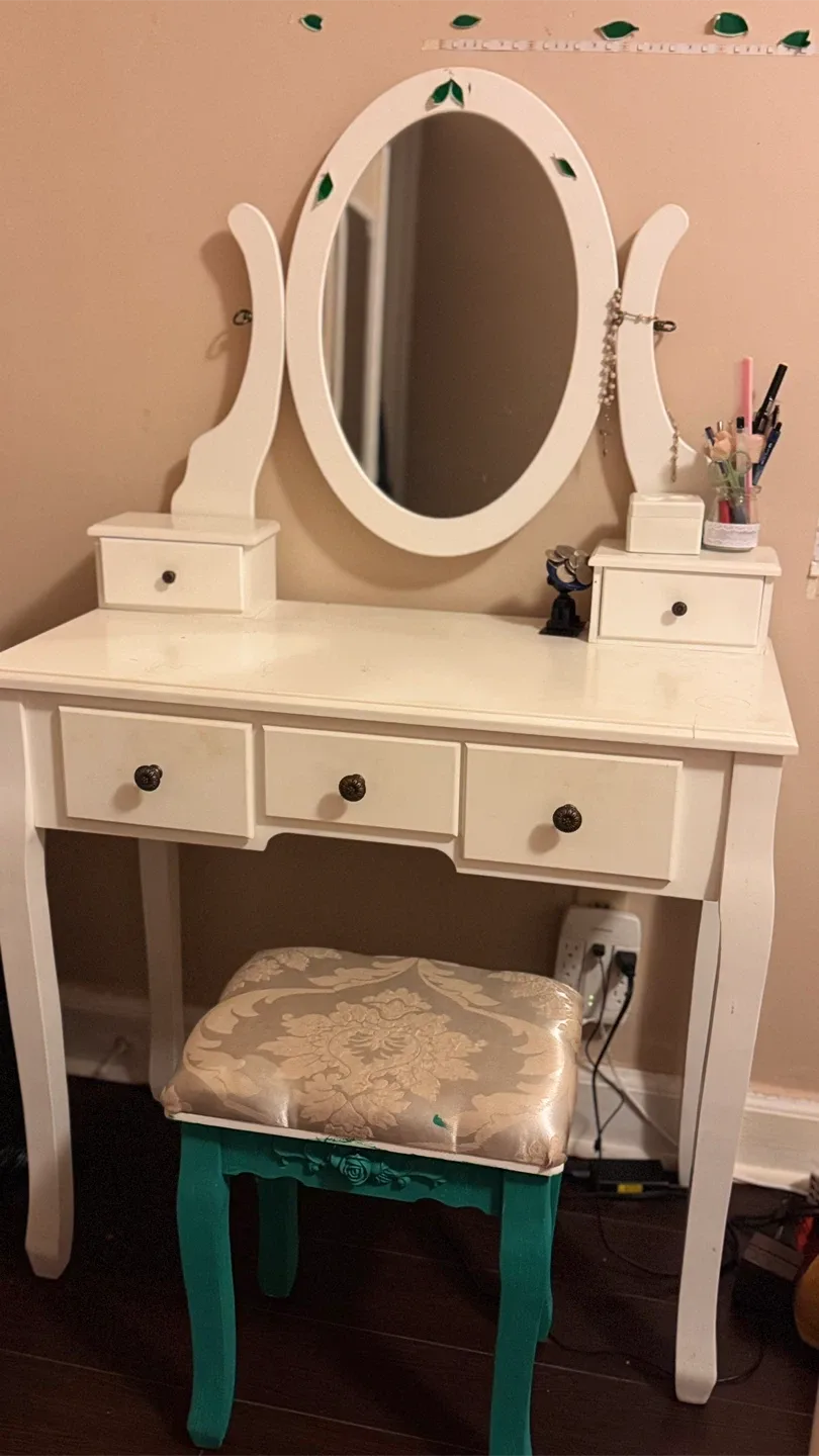 White Vanity Table with Mirror & Stool image indicator(3)