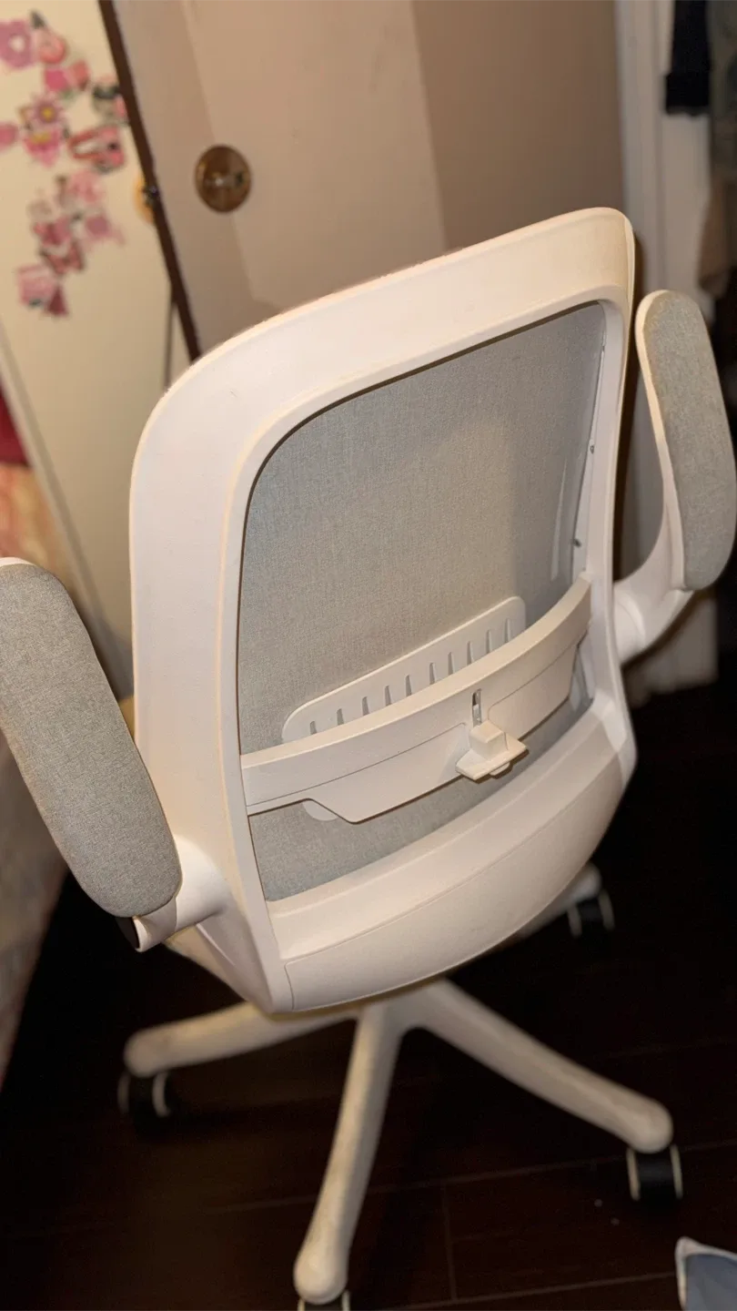 Grey Office Chair with Adjustable Arms image indicator(4)