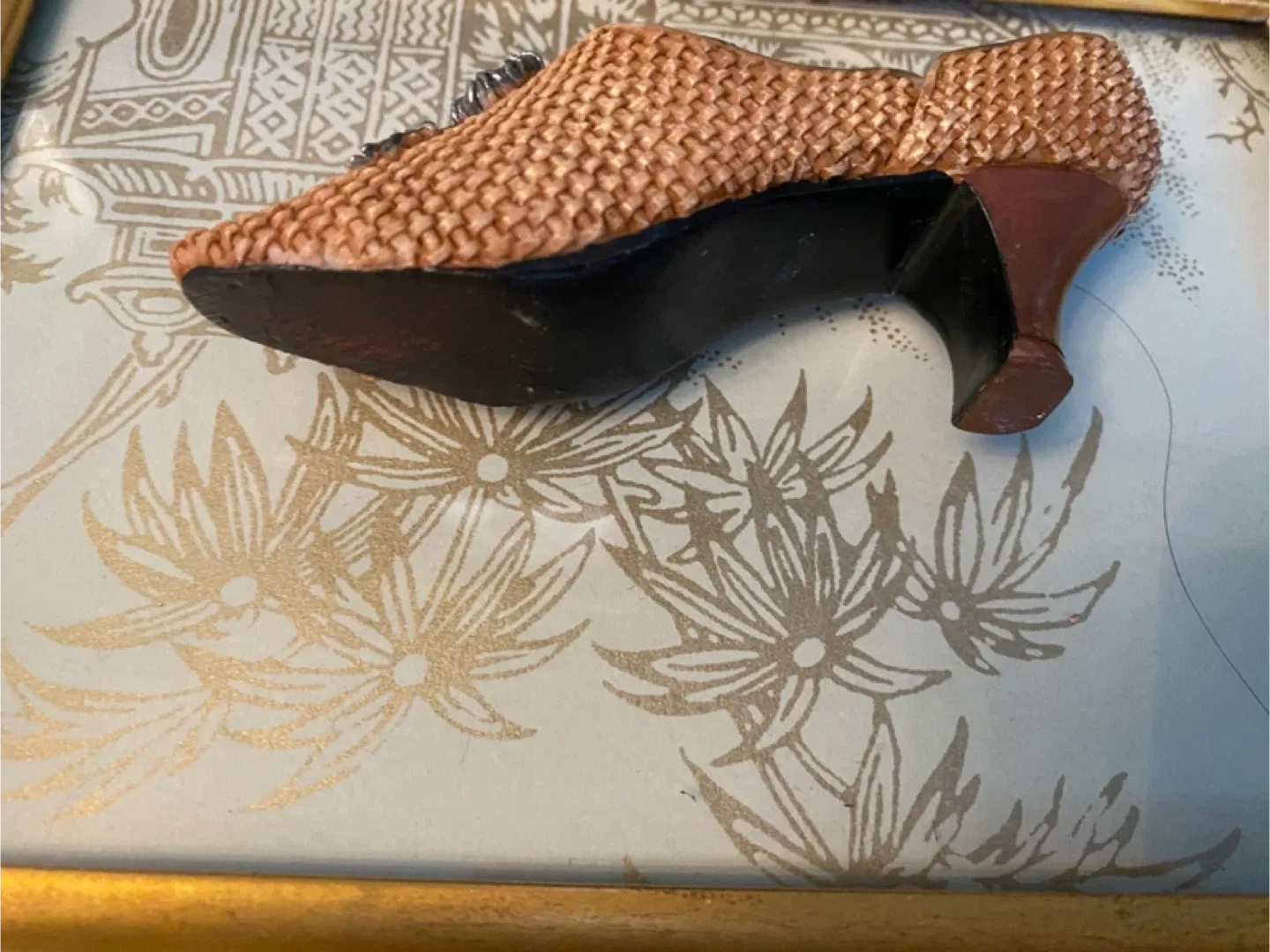 Shoe Trinket Dish. Decor image indicator(5)