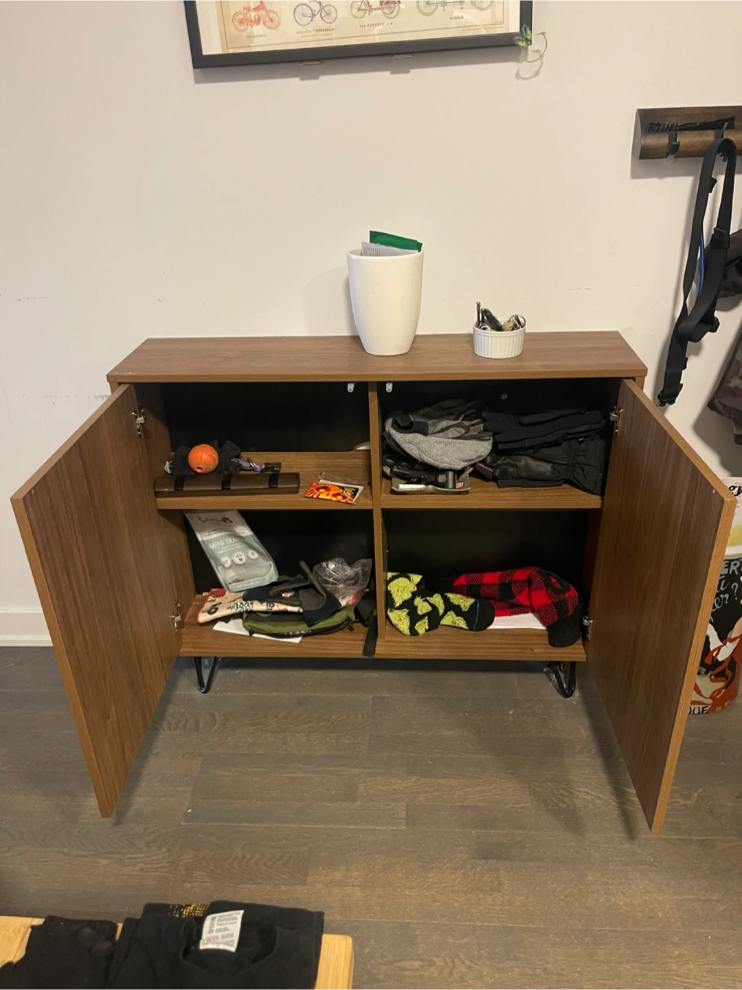 Slim Modern Entryway Cabinet – Walnut Finish - photo 4