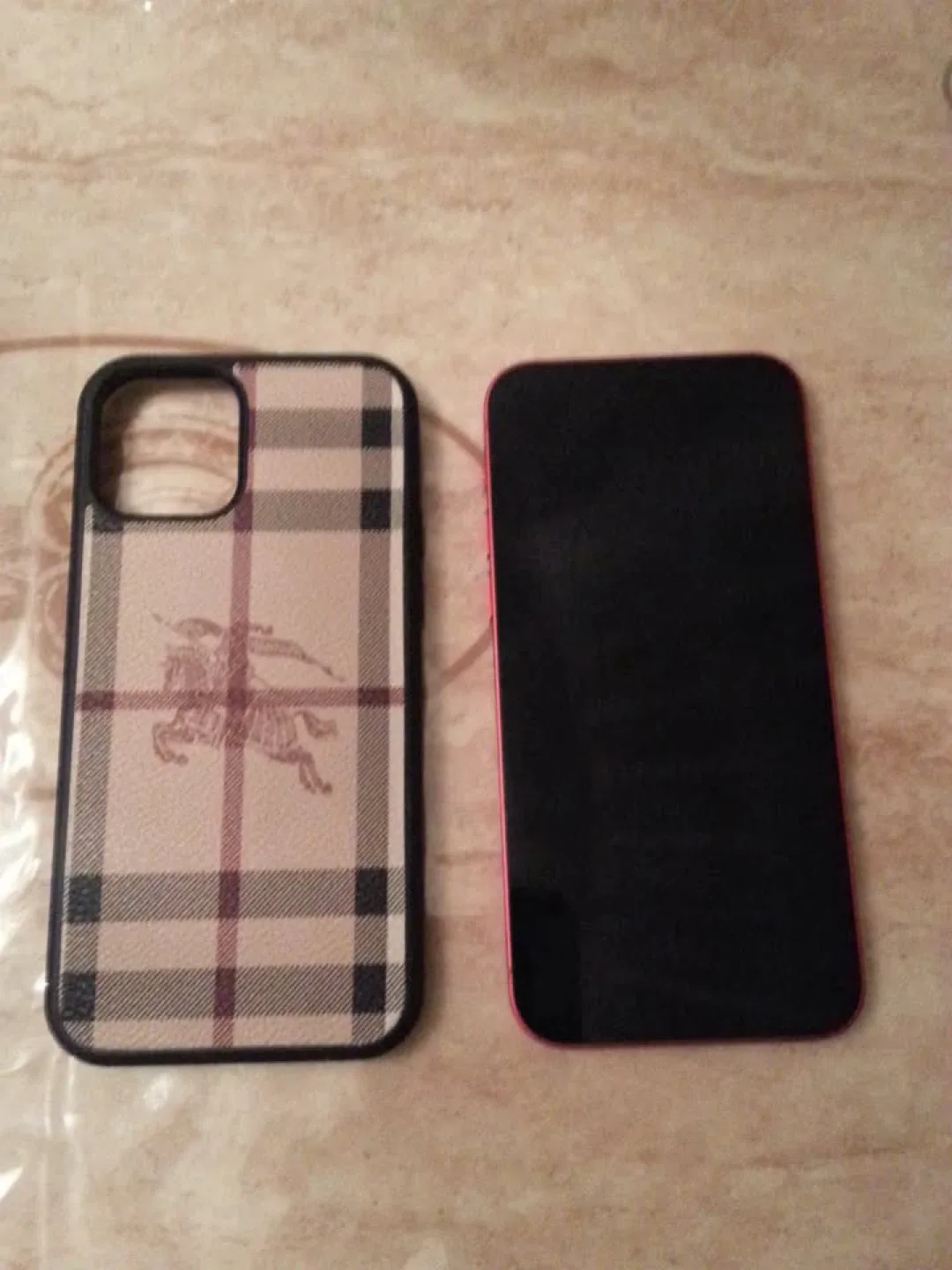 Red iPhone 12 excellent condition image indicator(2)