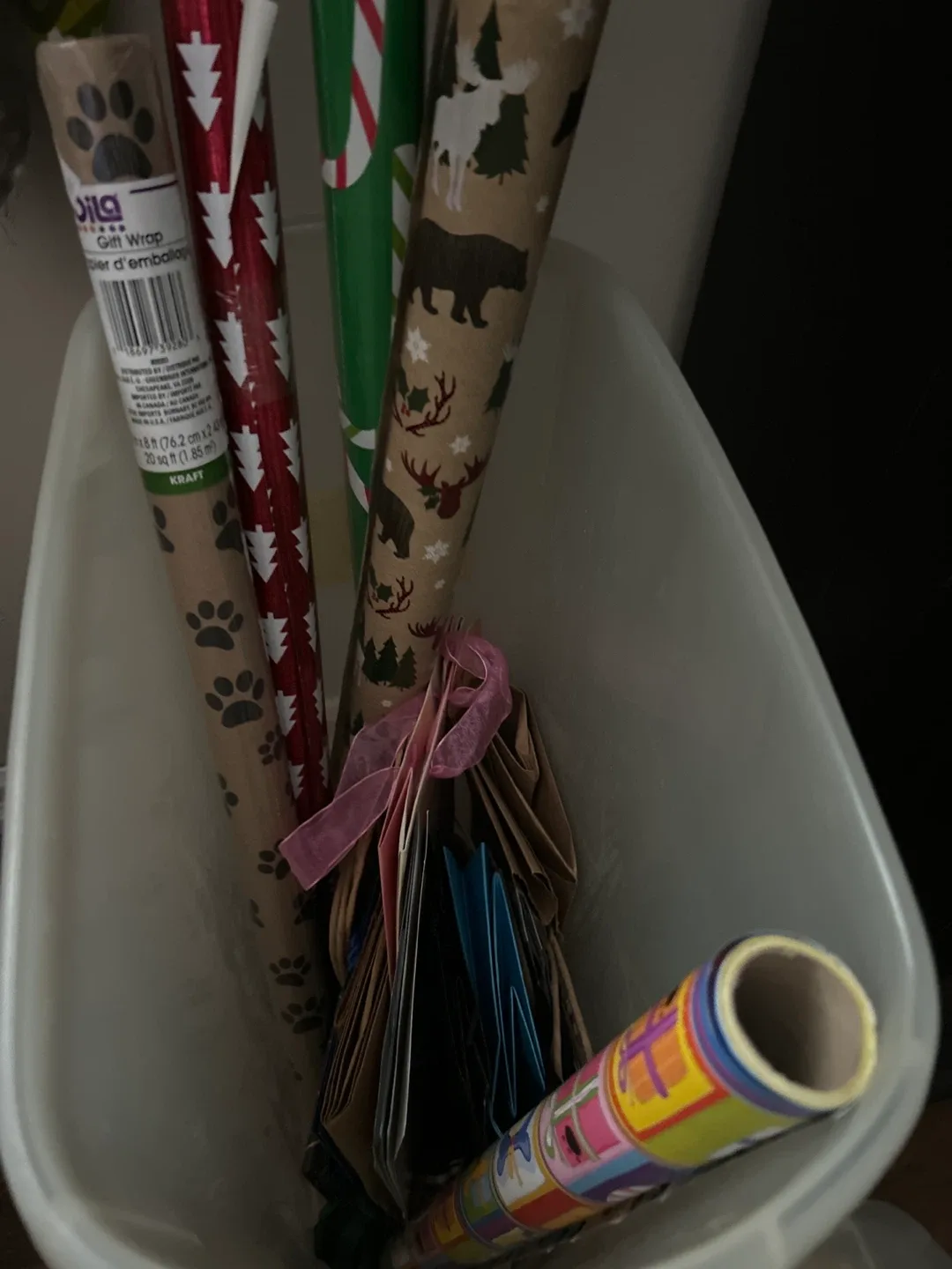 Rubbermaid Wrap 'n Craft Gift Wrap Storage Container