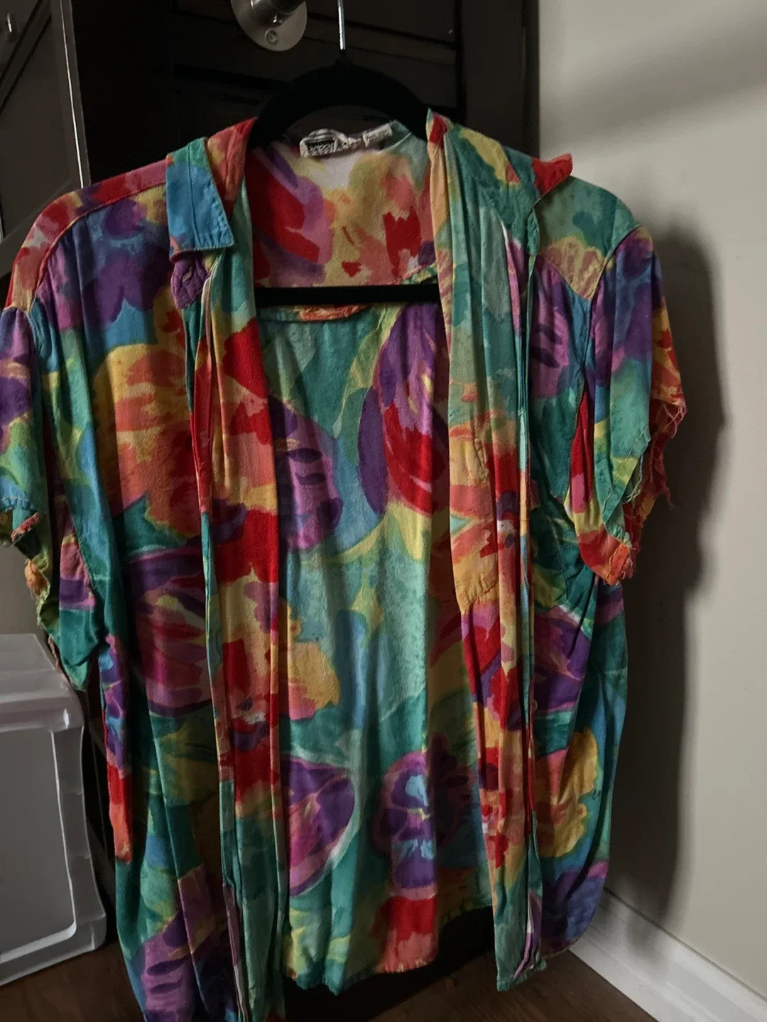 Sassuds Floral Button-Up Shirt image indicator(2)