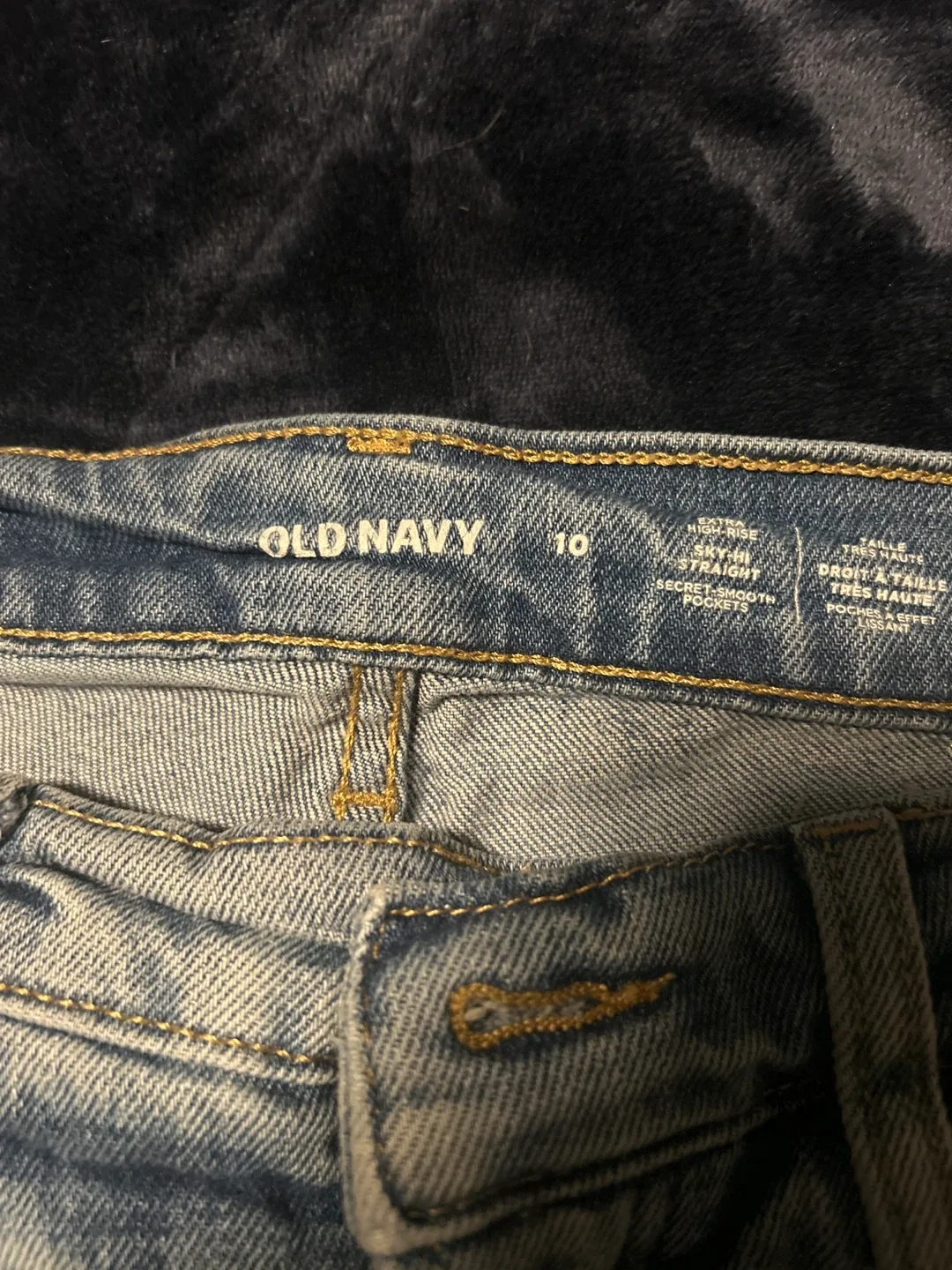 Old Navy Distressed Jeans - Size 10 image indicator(2)