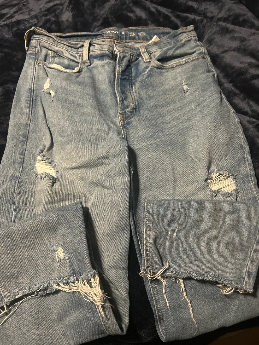 Old Navy Distressed Jeans - Size 10