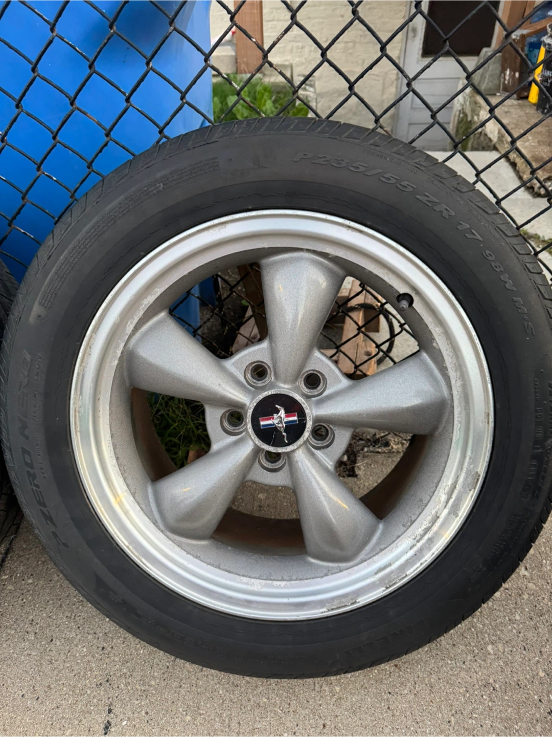 Ford Mustang P235/55ZR17 Tires & Rims - photo 4