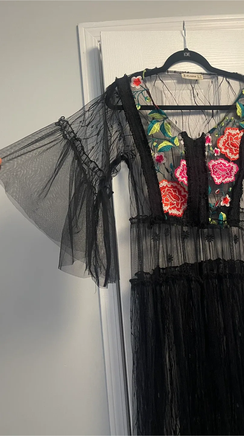 Y.Itsmine Black Floral Embroidered Dress - Size L image indicator(2)